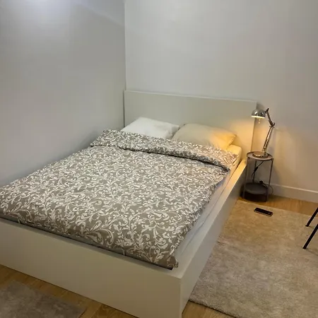 Small Apartment In Nice Room photo