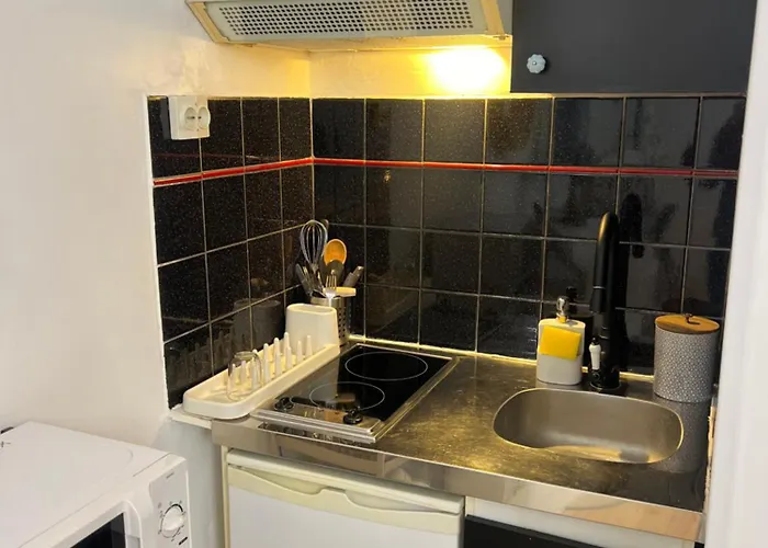Small Apartment In Nice